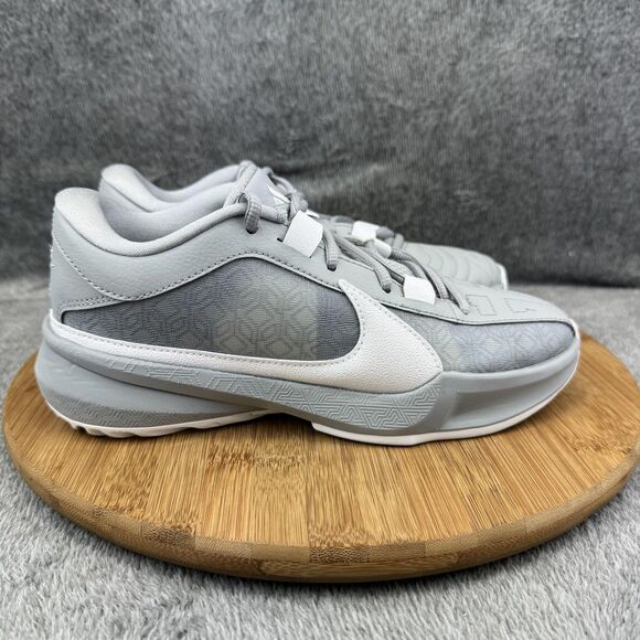 Nike Air Zoom Freak 5 Shoes Mens Size 5 Basketball Sneakers Giannis DZ2946-002